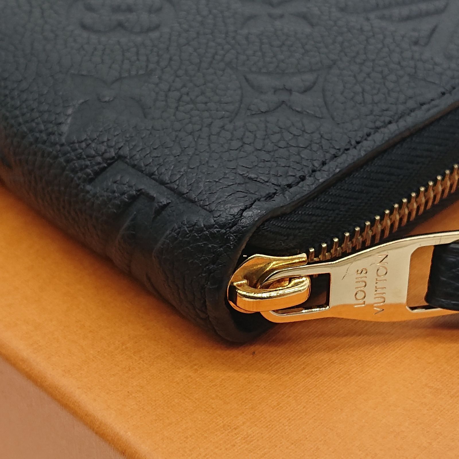 極美品】LOUIS VUITTON ルイヴィトン ジッピーウォレット アンプラント
