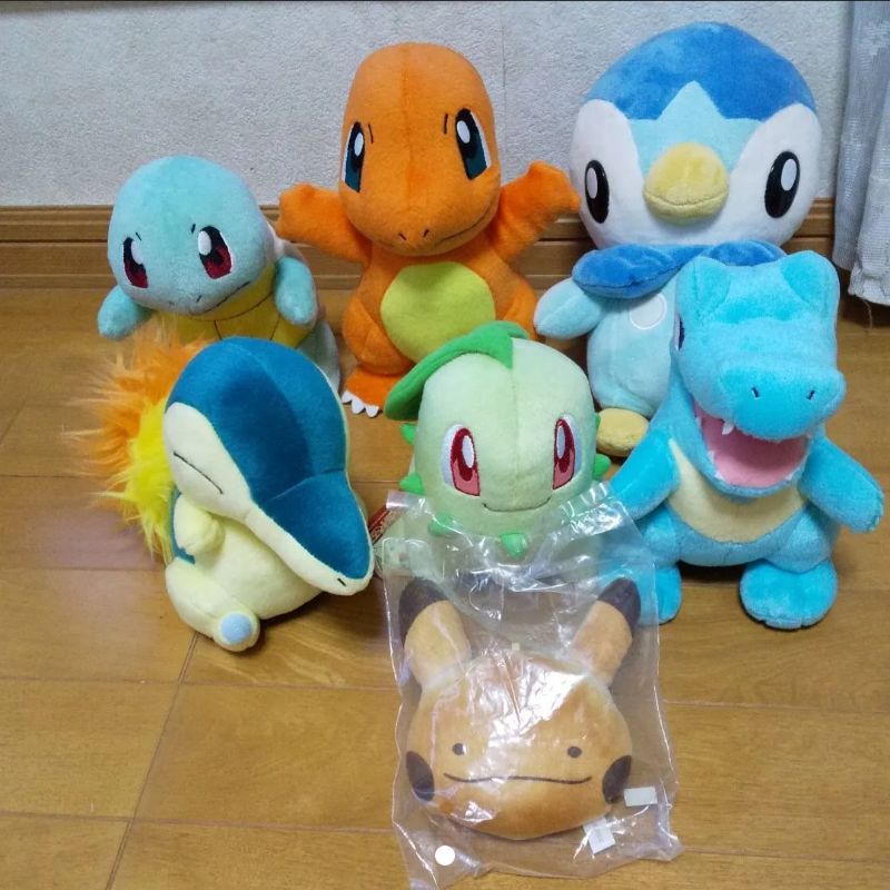 ポケモン ぬいぐるみ ヒトカゲ ワニノコ メタモン ピカチュウ