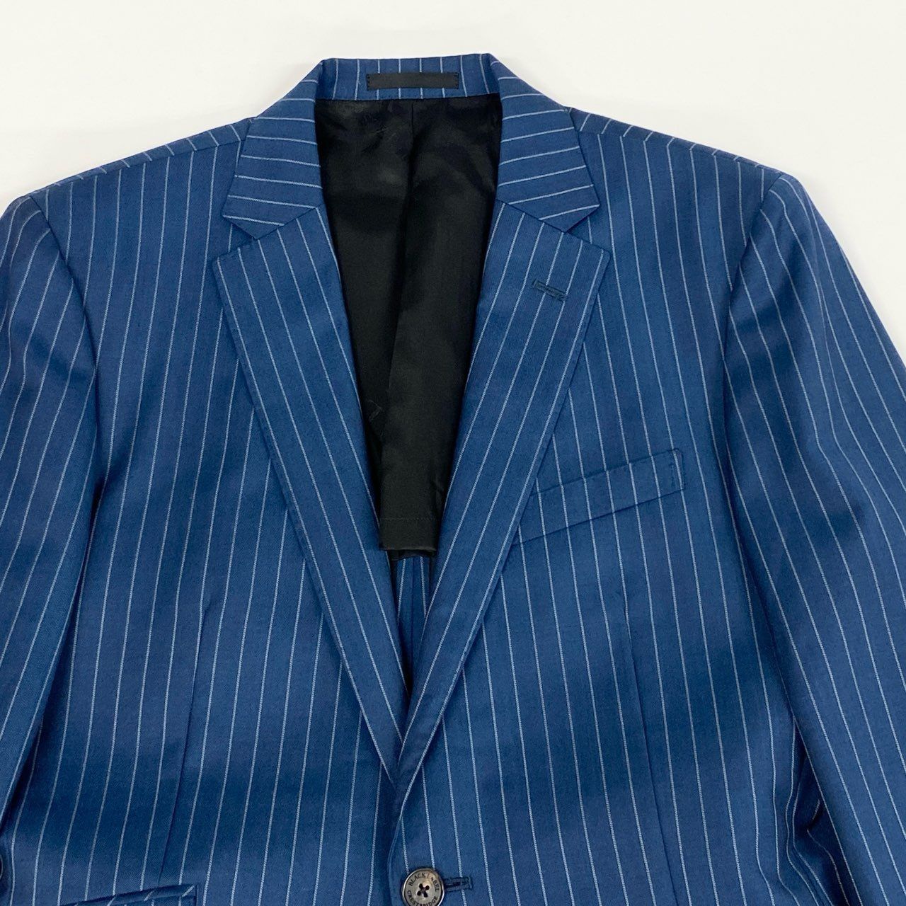 42j6 BLACK LABEL CRESTBRIDGE ブラックレーベルクレストブリッジ スーツセットアップ シングルスーツ 2B 背抜き サイドベンツ ストライプ 51H45-512-26 AB ブルー ホワイト メンズo07t