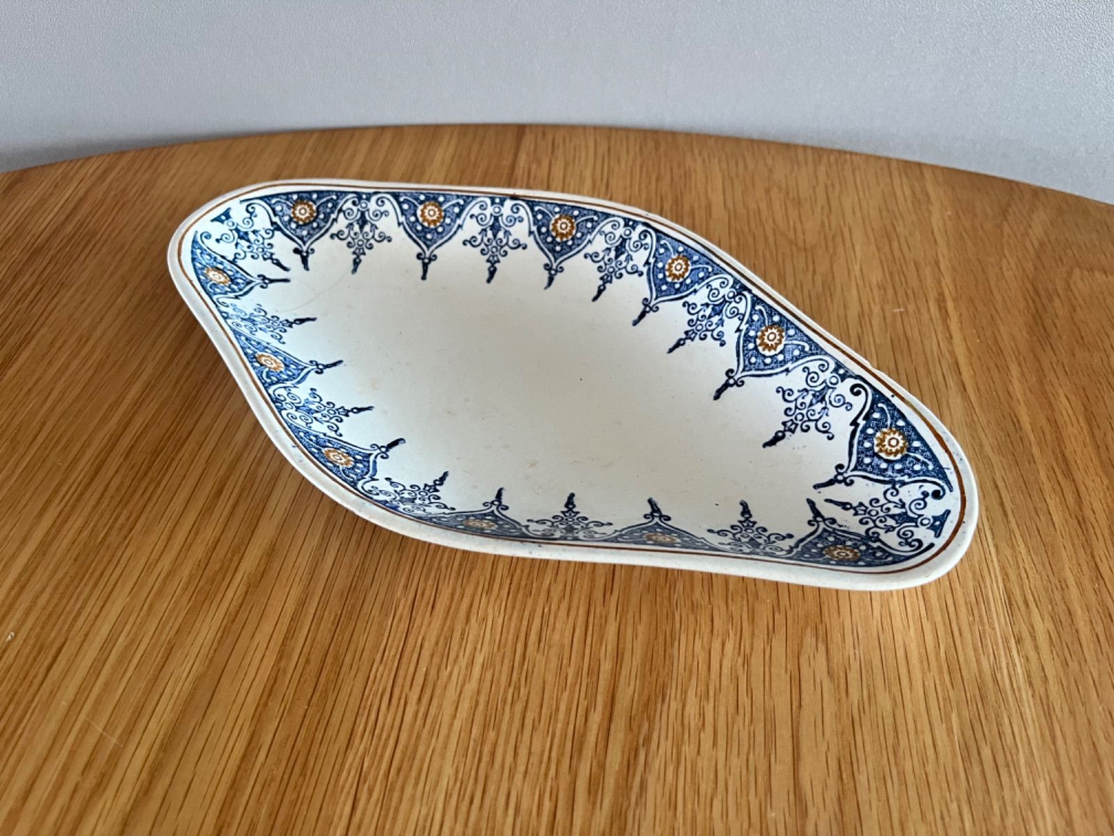 St.Amand 6014 CAFES-DEBRAY サンタマン ラヴィエ〈フランス食器