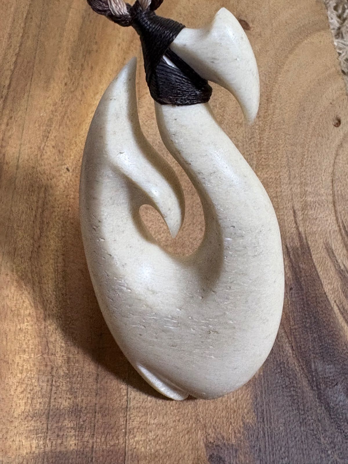 ボーンカービングネックレス sw73