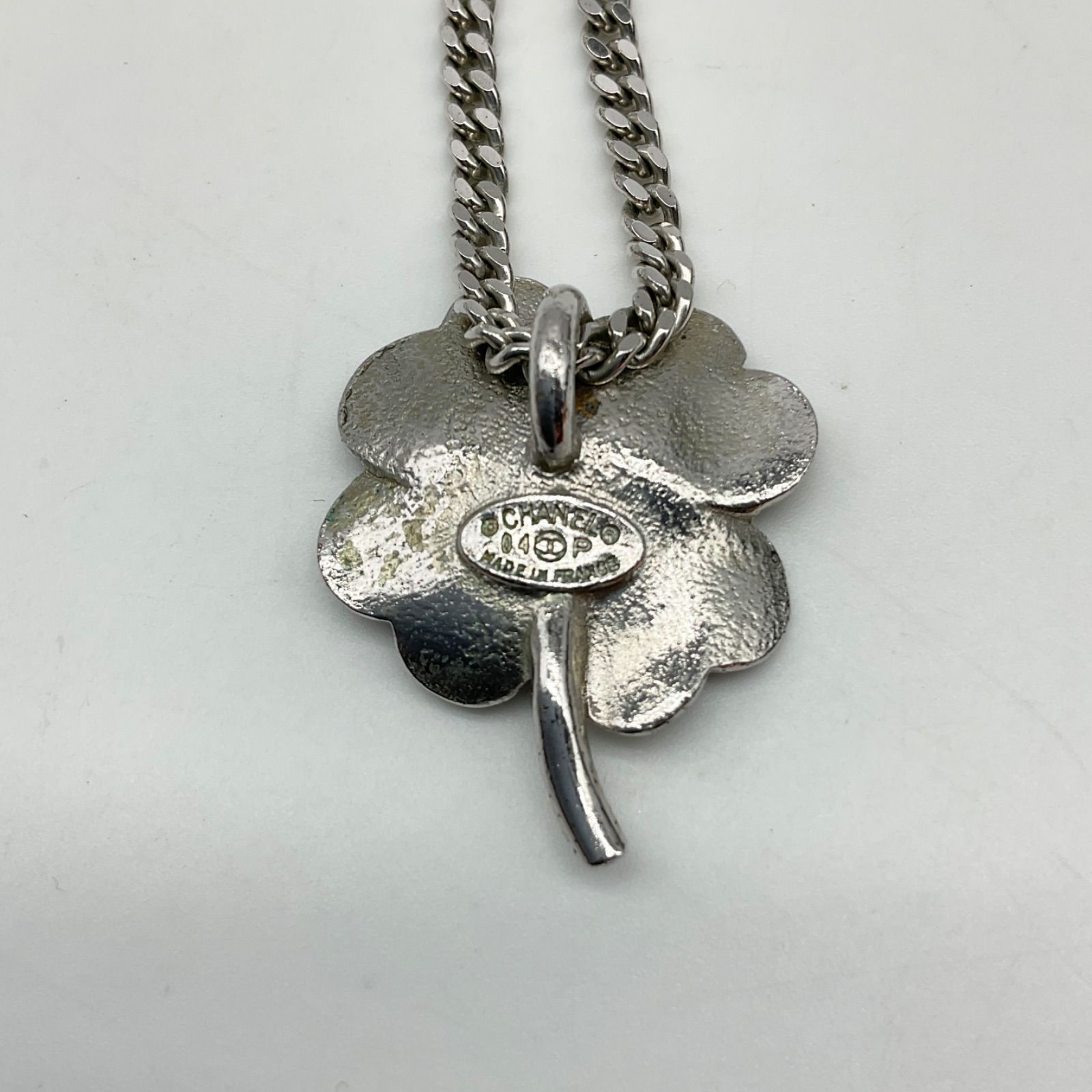 CHANEL シャネル ココ ペンダントトップ クローバー NO.5 シルバー 楽天市場】CHANEL ペンダントネックレス ココマーク×クローバー