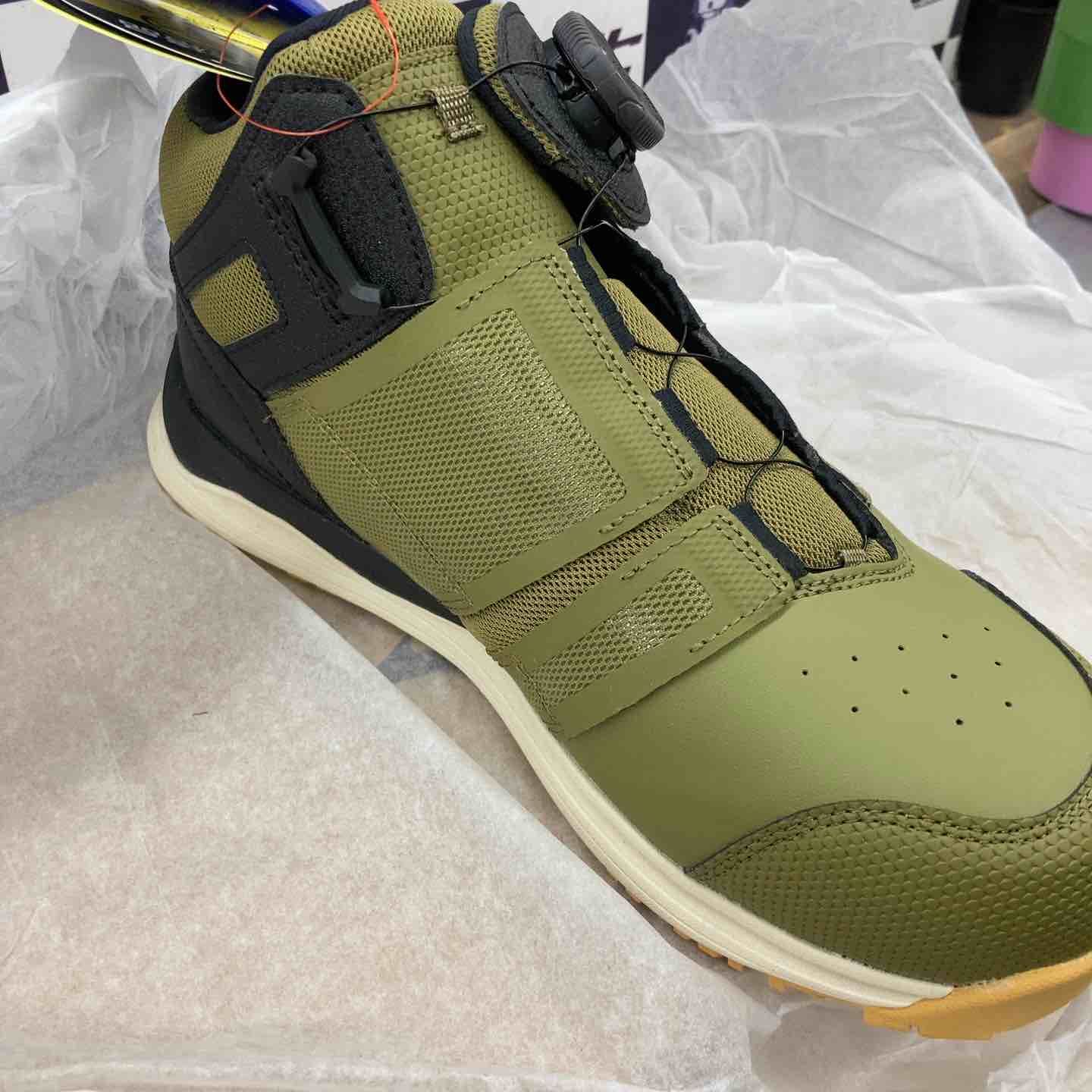  ミズノ ワークシューズ オールマイティHWⅡ81 M BOA 25.5 cm カーキ×オレンジ 安全靴 健康用品