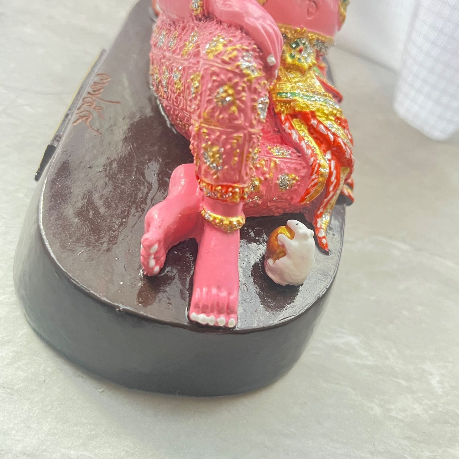 ピンクガネーシャ ピンクガネーシア タイ インスタ 縁起物 像 神