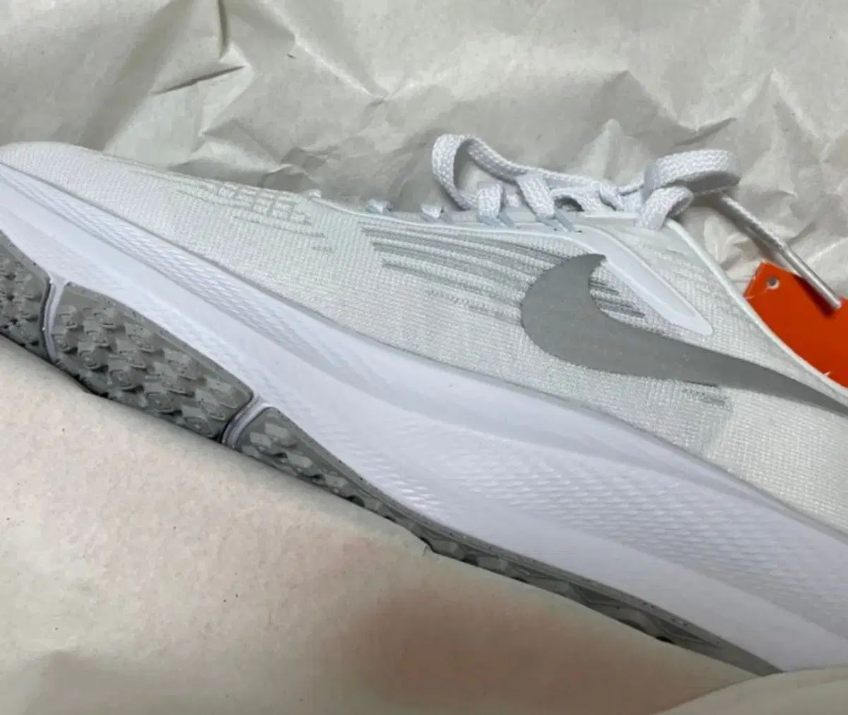 【新品未使用】NIKE ナイキ エア ズーム ペガサス 39 26.5cm スニーカー NIKE ナイキ エアマックスVGR Adidas アディダス