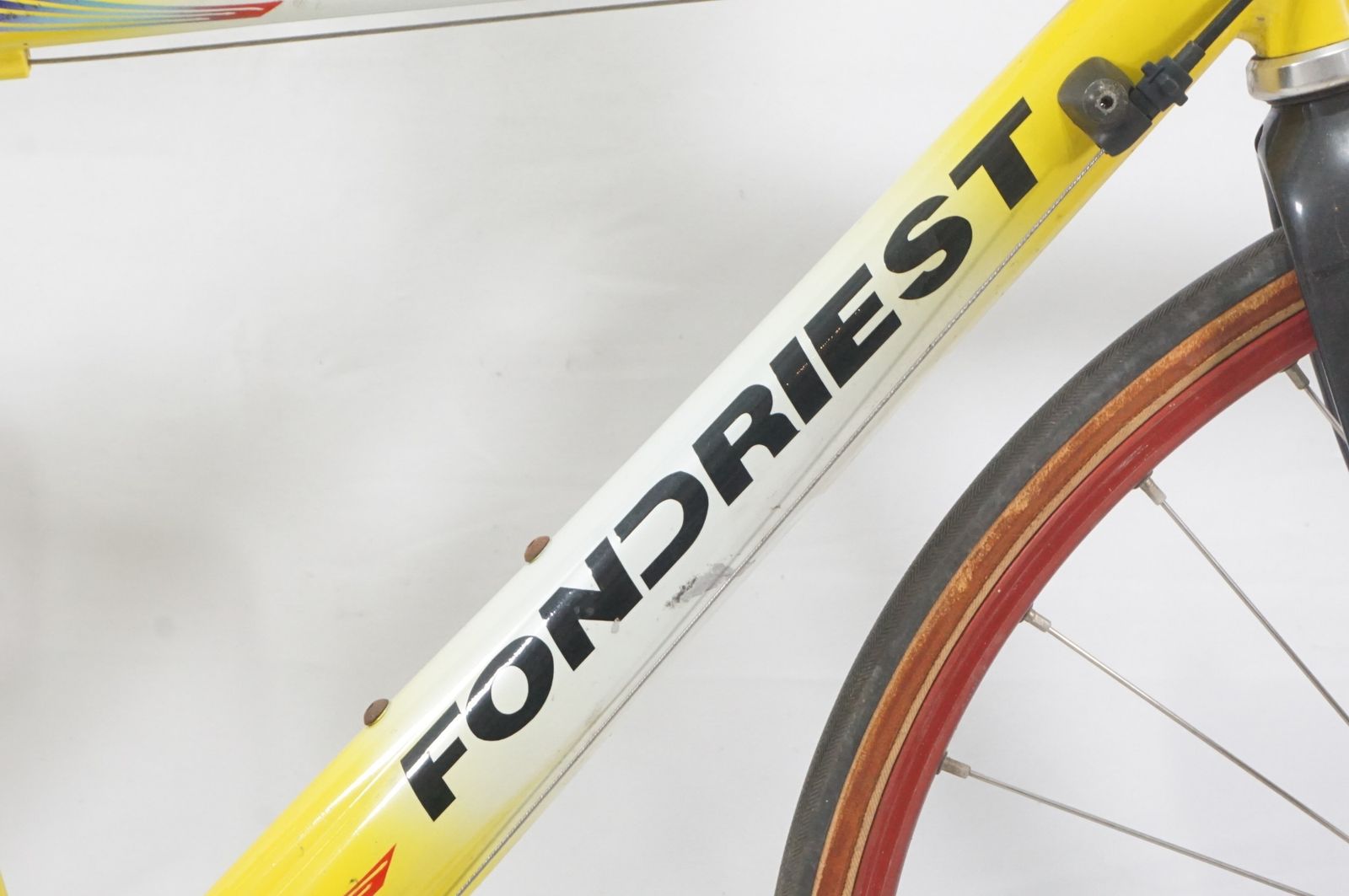 ロードバイク FONDRIST 黄色 FONDRIEST フォンドリエスト ロードバイク 