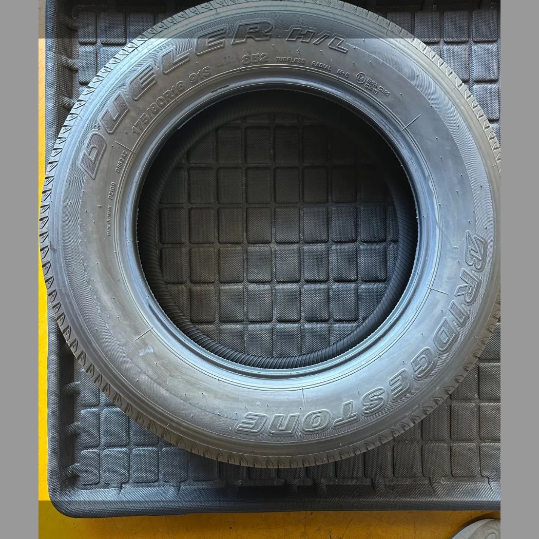 ジムニー JB64 純正タイヤ 新車外し 175/80R16 1本 - メルカリ