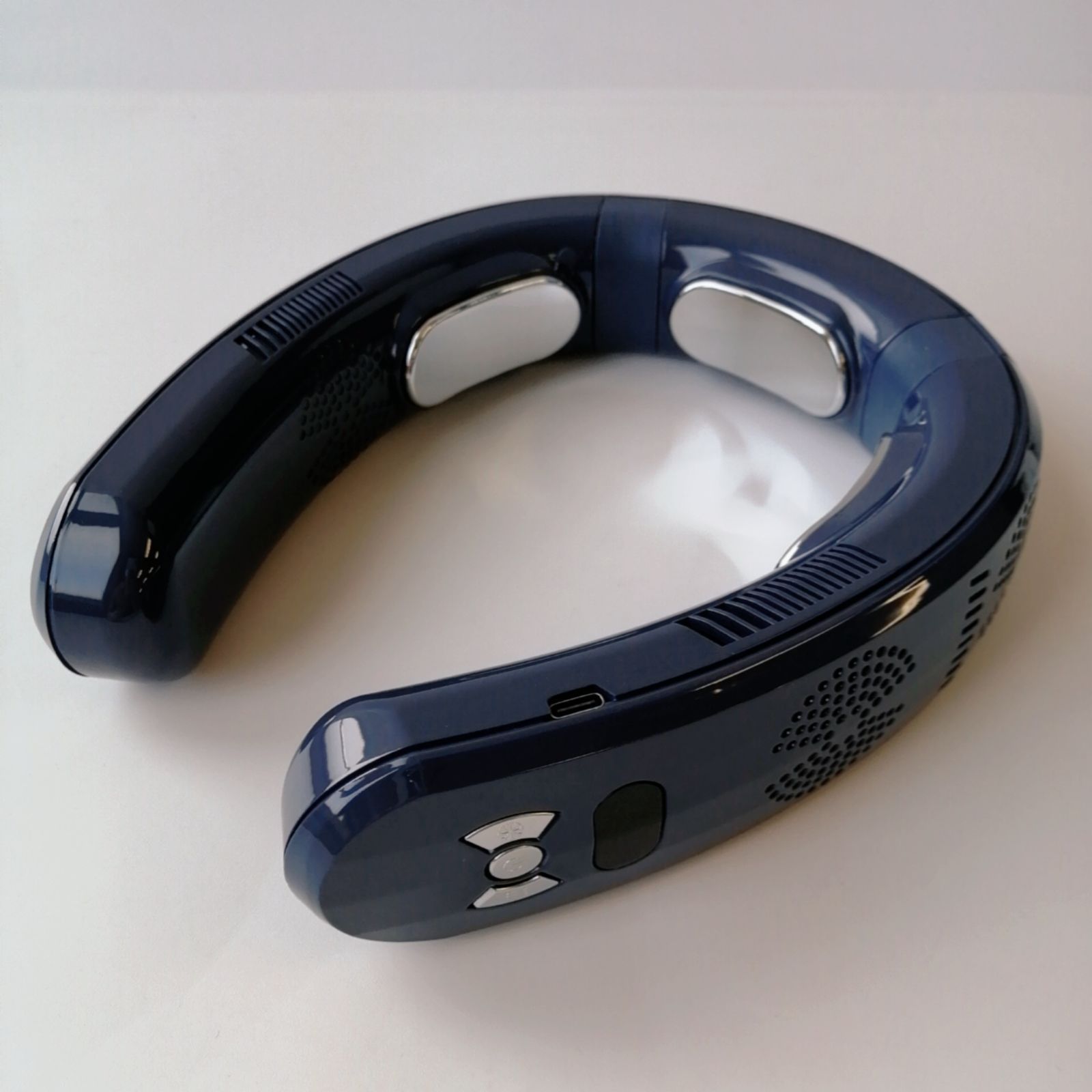 Zymise WEARABLE AIR CONDITIONER 首掛け扇風機 ネックヒーター