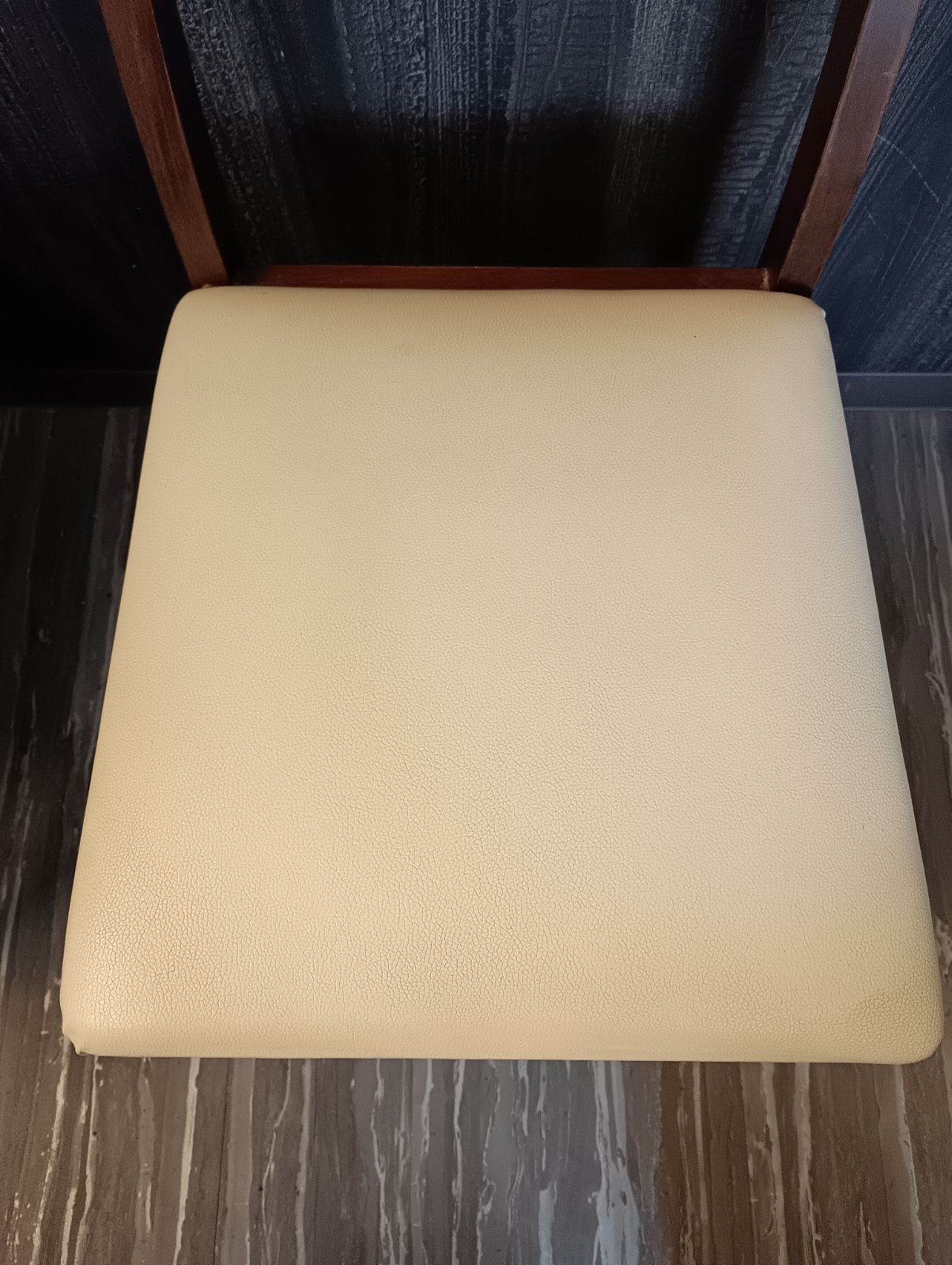 ダイニングチェア シャスタ3