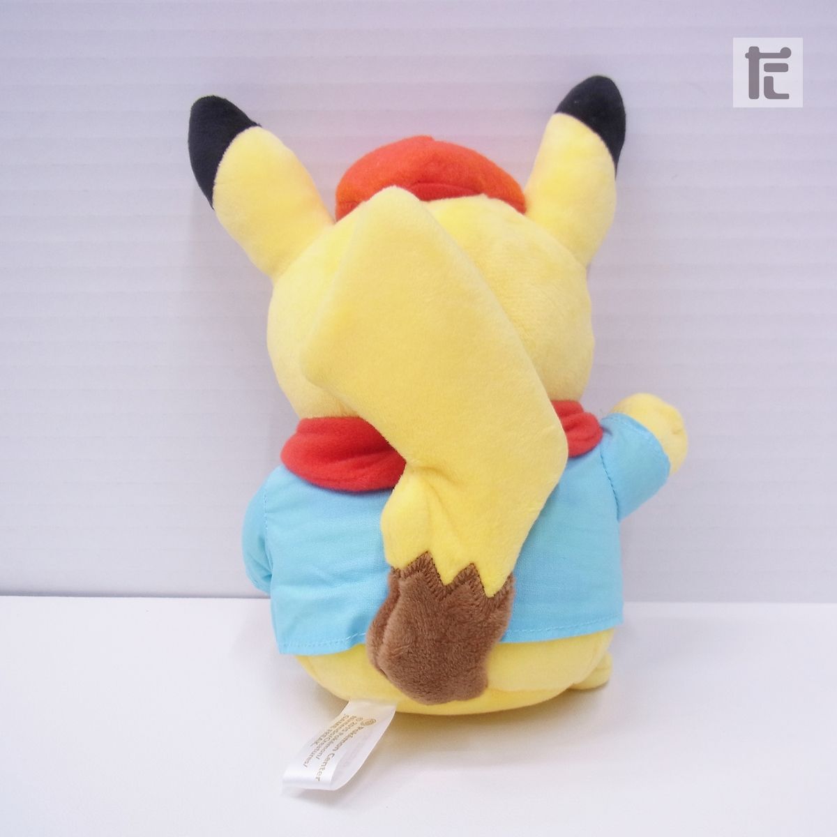 ポケモンセンター マンスリーピカチュウ ぬいぐるみ 2015年 10月