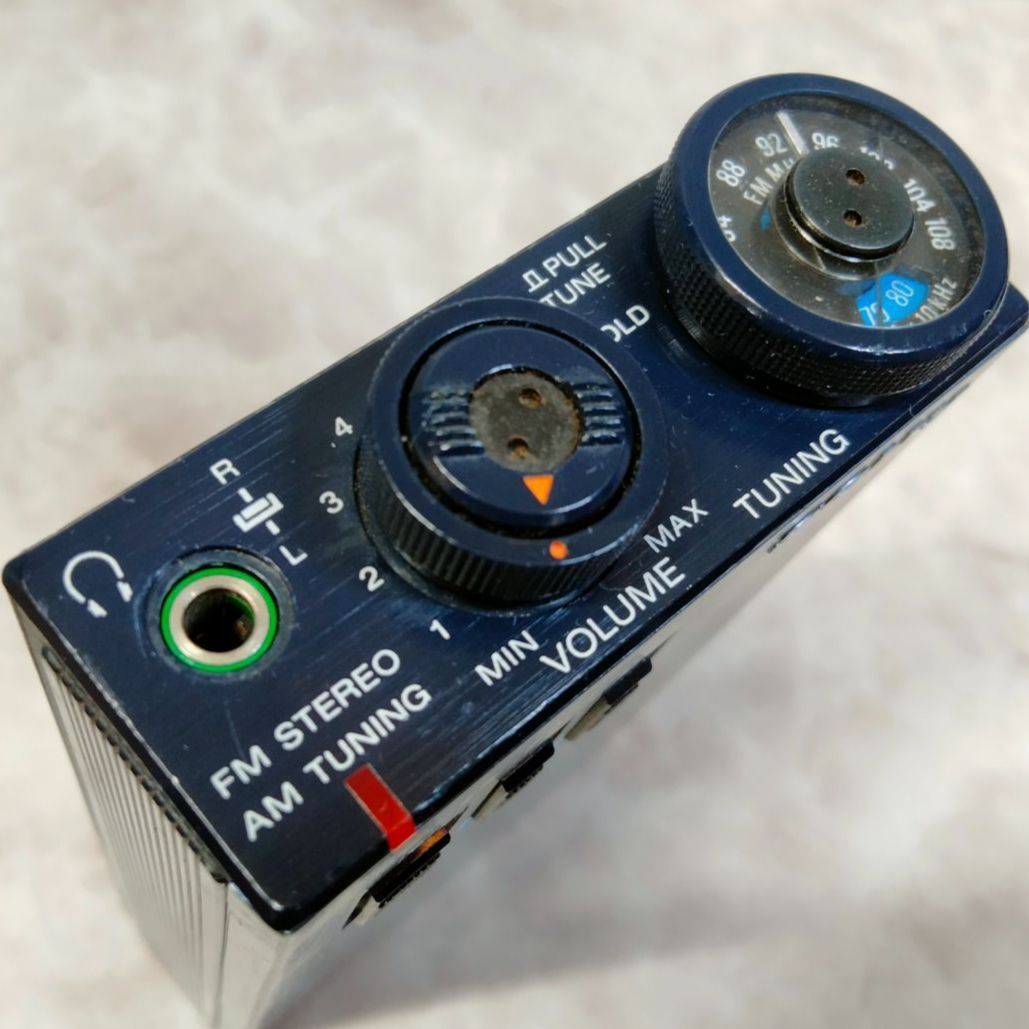 1981年発売 美品 希少】 稼働品 SONY ソニー ステレオラジオ