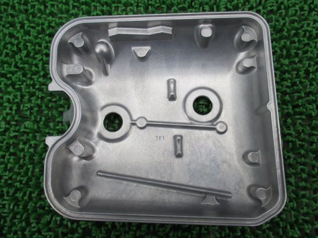 フォルツァSi シリンダーヘッドカバー 12311-K04-930 在庫有 即納 ホンダ 純正 新品 バイク 部品 MF12 K04 車検  Genuine - メルカリ