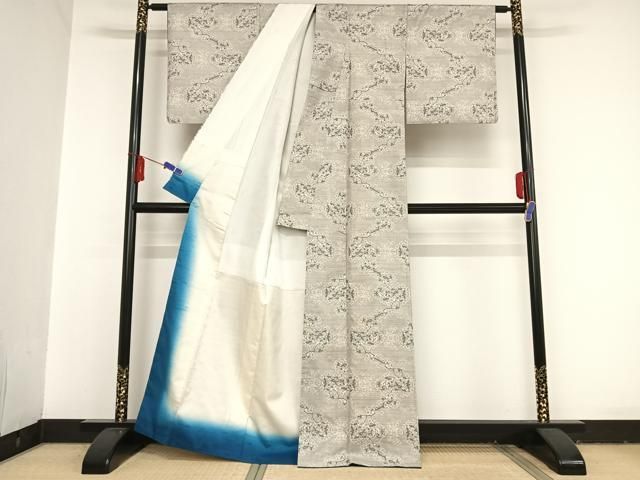 平和屋着物○本場大島紬 白大島 9マルキ 樹林文 正絹 逸品 AAAT9517np  