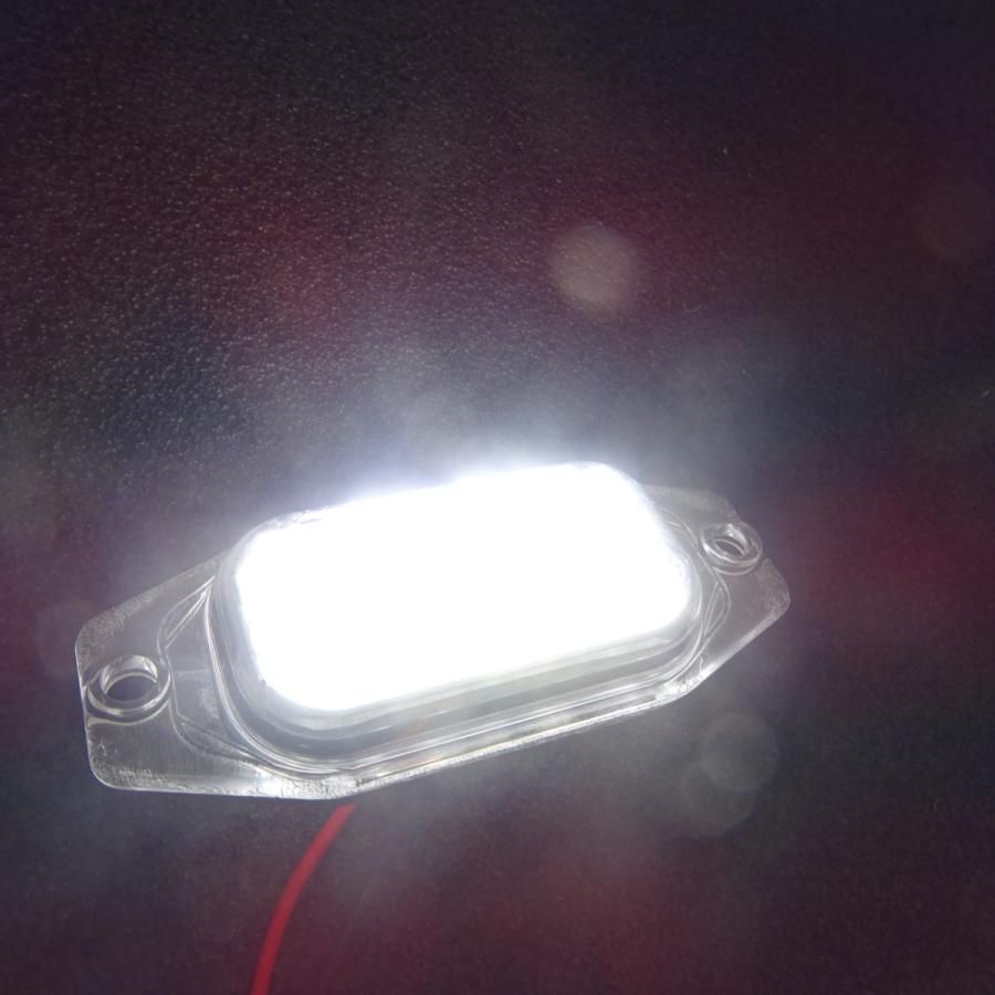 激白光 ! 交換式 ! トヨタ LED ナンバー灯 ライセンス ランプ ランドクルーザー100 HDJ101K UZJ100W VX VXリミテッド  シグナス 034503 - メルカリ