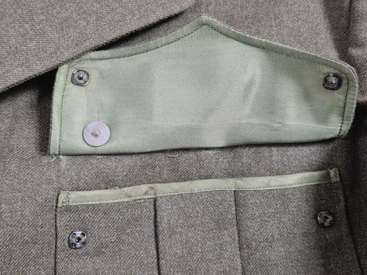 陸軍 一番曹長 米軍 アイク ジャケット 打ち負かす 軍服 トップス L