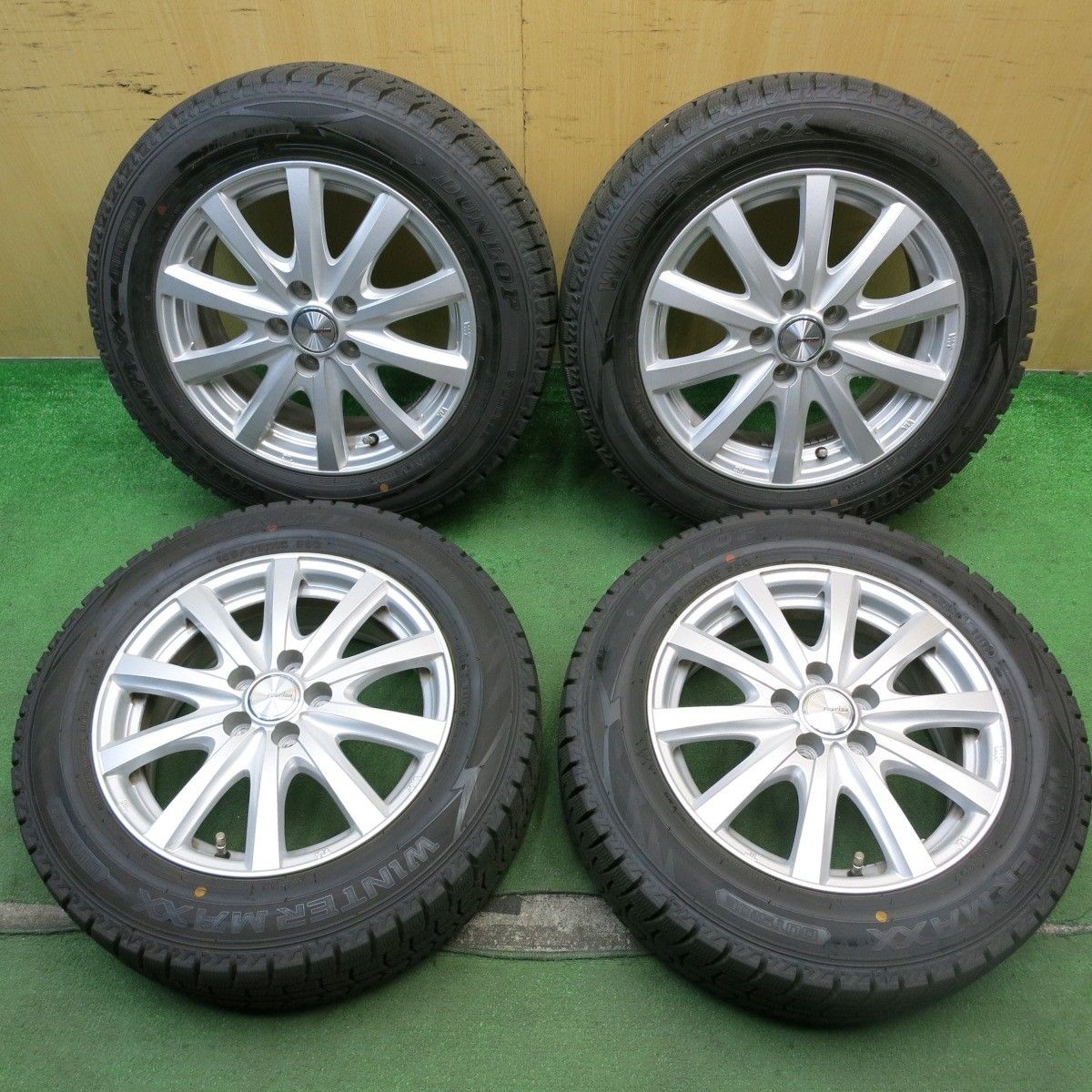 【バリ溝】15インチ 185/65R15 ヨコハマ2023年製 PCD100 バリ溝!23年!キレイ!9.5分☆プリウス 等 185/65R15