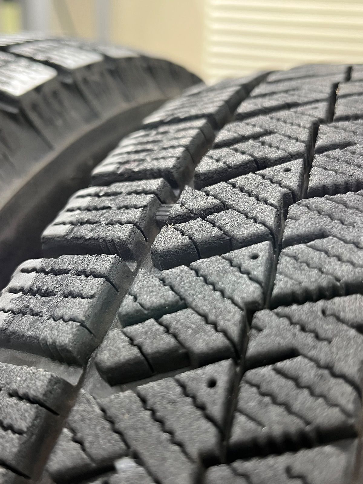 65R14 ブリヂストン