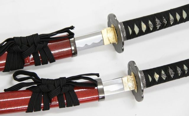 しのびやオリジナル刀剣 土方歳三拵え 和泉守兼定 刀袋付 模造刀｜【