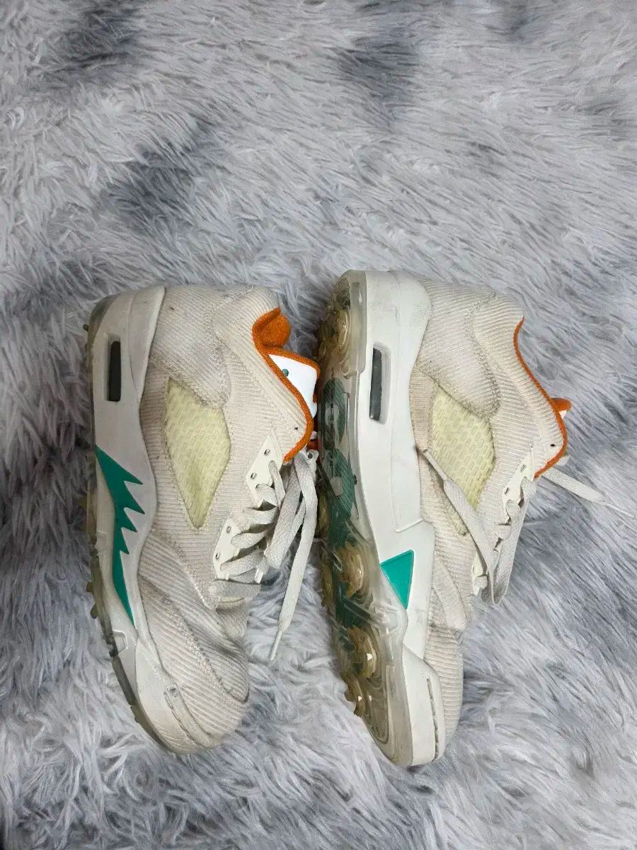 エアジョーダン 5 レトロ ゴルフシューズ ラッキー アン 良い Nike Air