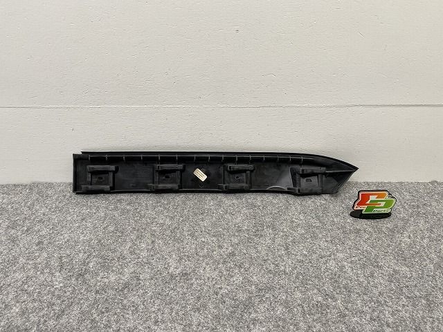 超激得，限定SALE 新品!ジェッタ 1K系/2006-2011 純正 右 リア バンパーブラケット 1K5 807 394 1K5807394 素地 フォルクスワーゲン(140109) 外装・エアロ