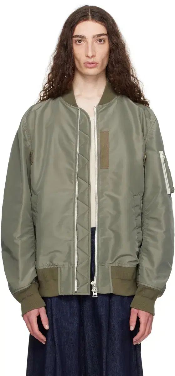 SACAI サカイ ナイロン ツイル ボンバー ジャケット カーキ