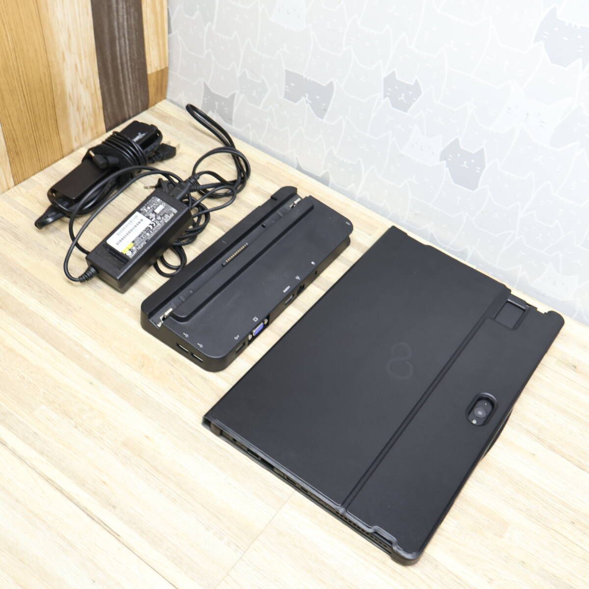 付属品多数☆超美品 節約 高性能7世代i3！SSD128GB☆Q738/SE Core i3