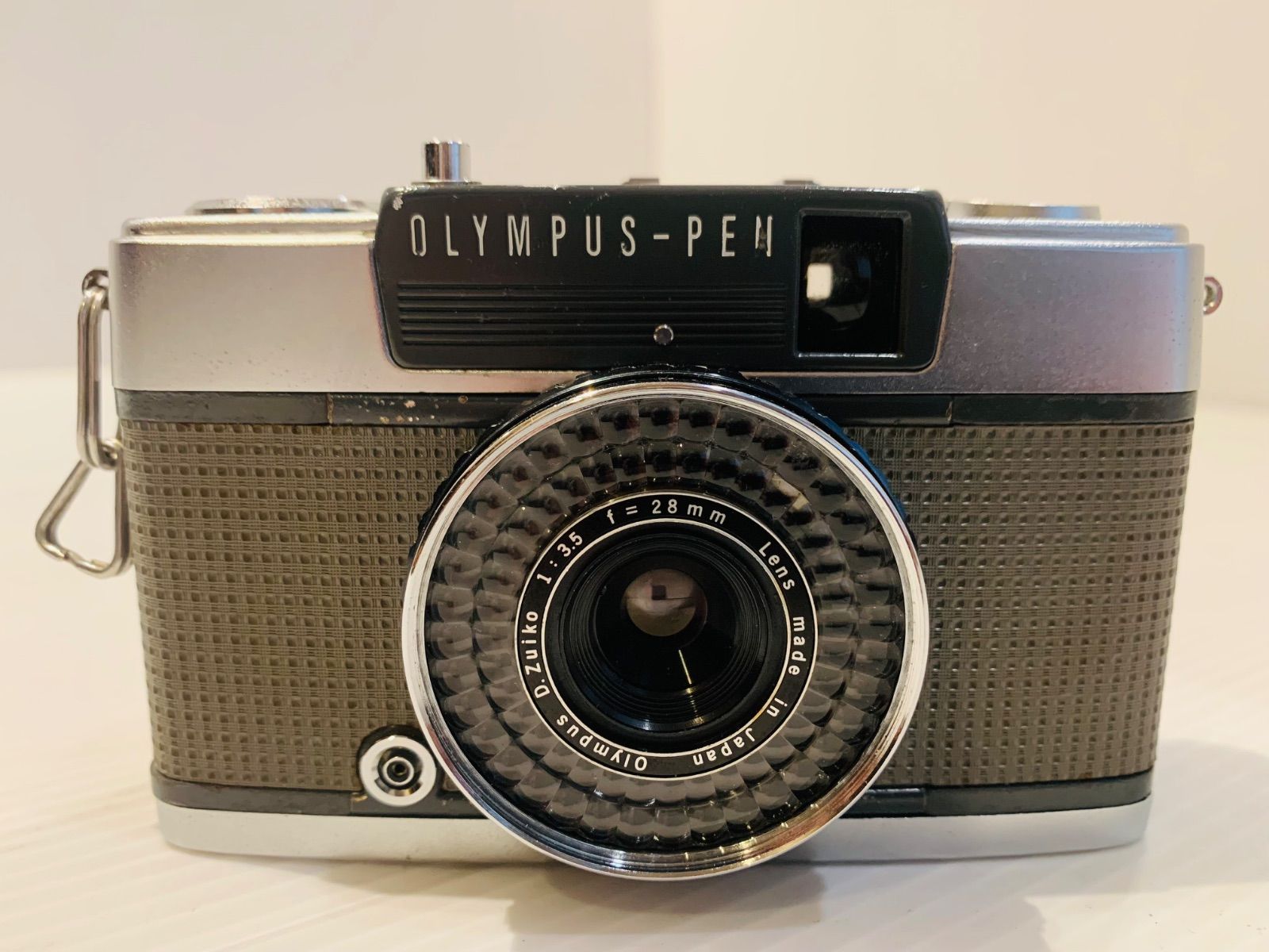 昭和レトロ】ハーフサイズカメラ OLYMPUS PEN EE-2【赤ベロ不良