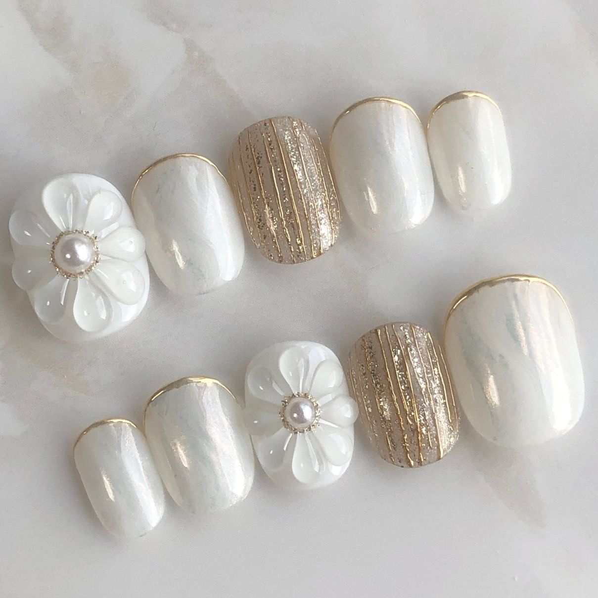 即日発送】現品 ネイルチップ 結婚式 振袖 前撮り ホワイト 白 オフ  