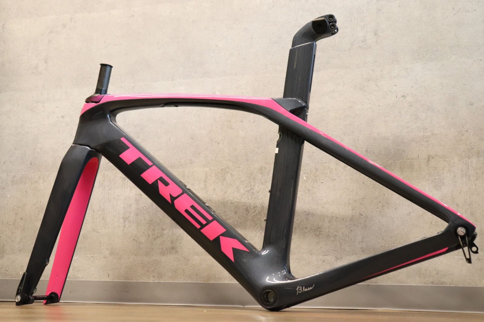 トレック TREK マドン MADONE SLR プロジェクトワン フレームセット カーボン ロードバイク 【さいたま浦和店】