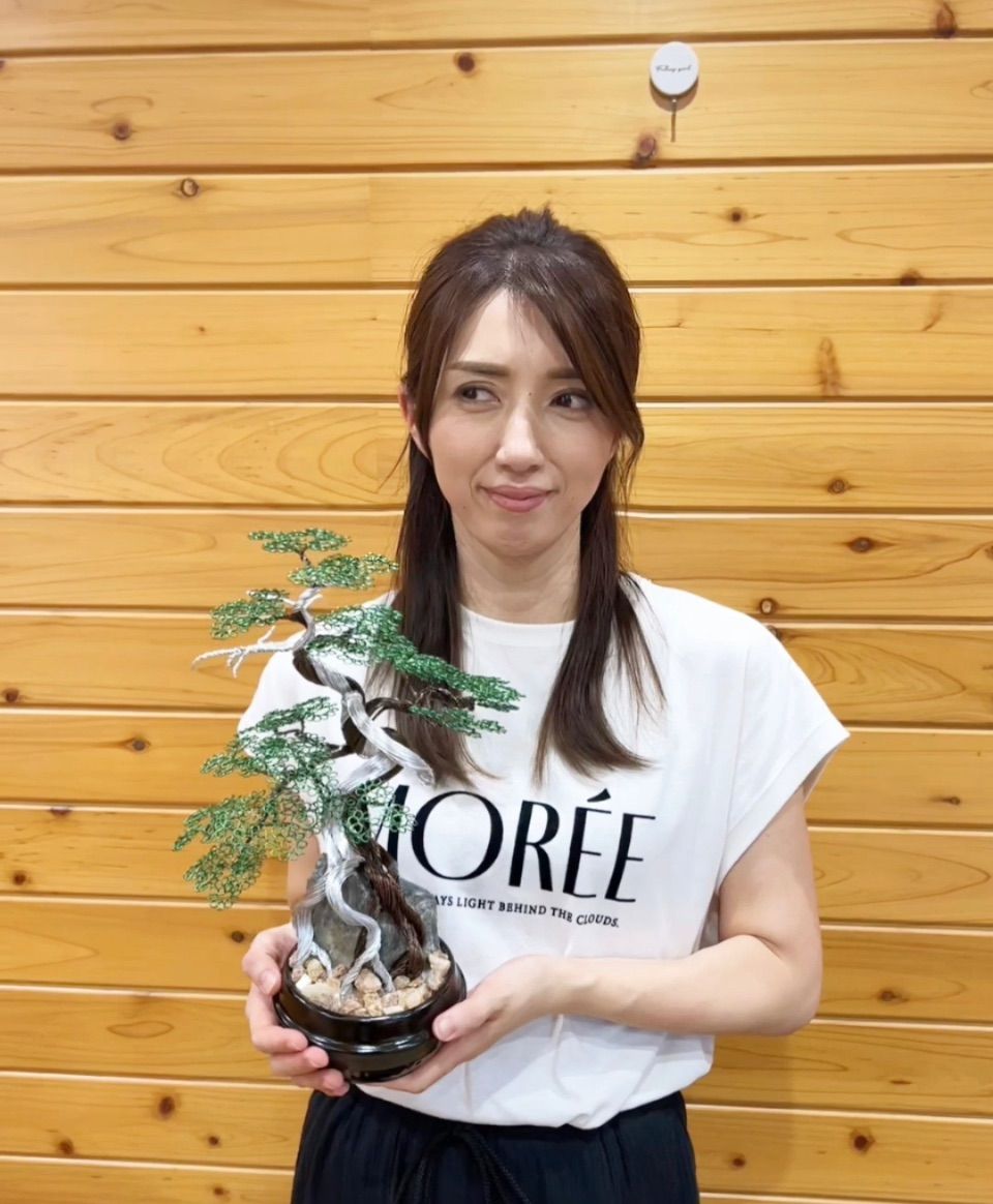 ワイヤーアート 盆栽 真柏風 シンパク 鉢付き Bonsai 木の彫刻 贈り物