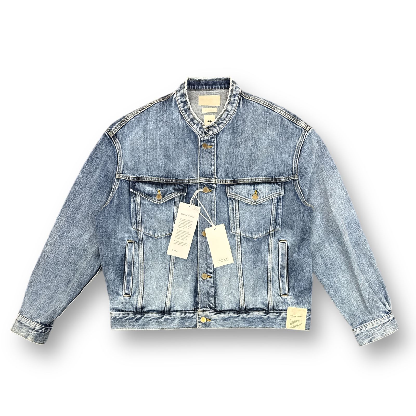 ジャケット・アウター 24SS Brewed Protein DENIM TRUCKER JACKET ヨーク“切りっぱなしカラー”デニムジャケットなど、人工繊維