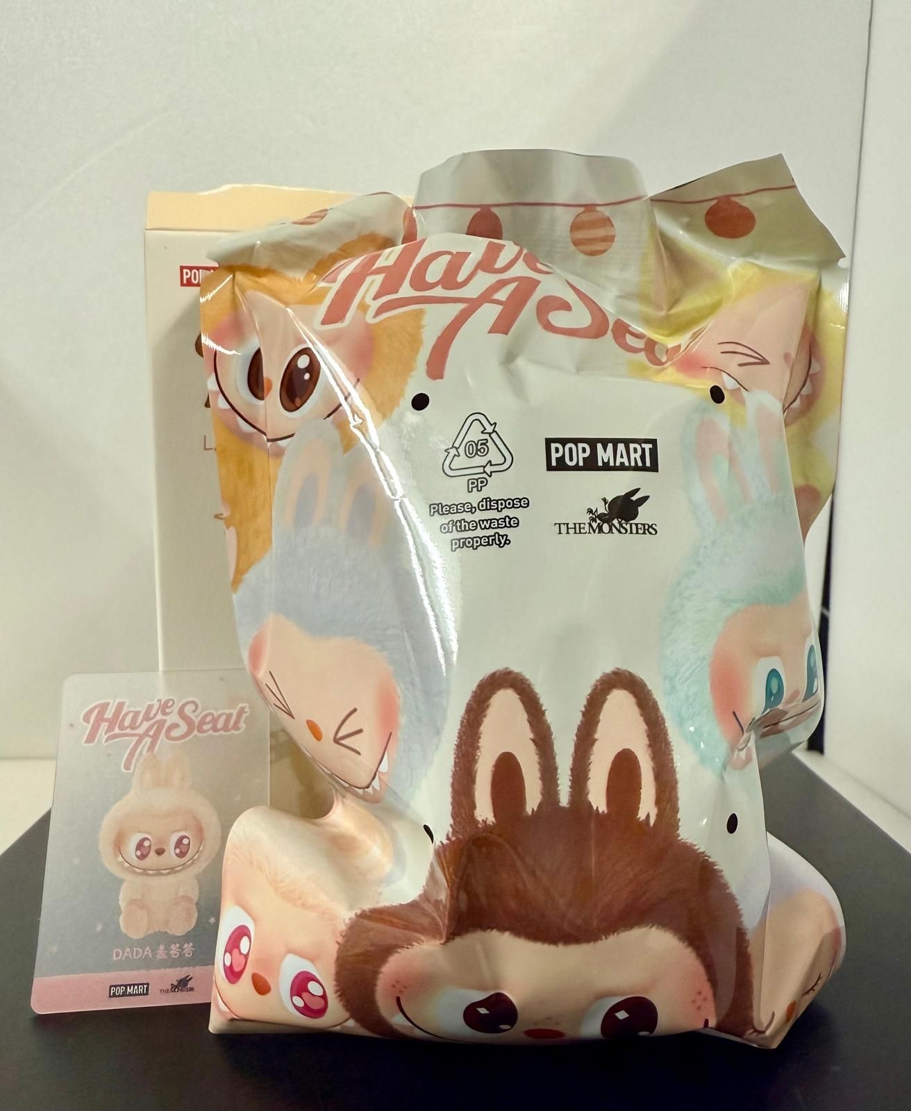 THE MONSTERS Have A Seat LABUBU ぬいぐるみ DADA - メルカリ