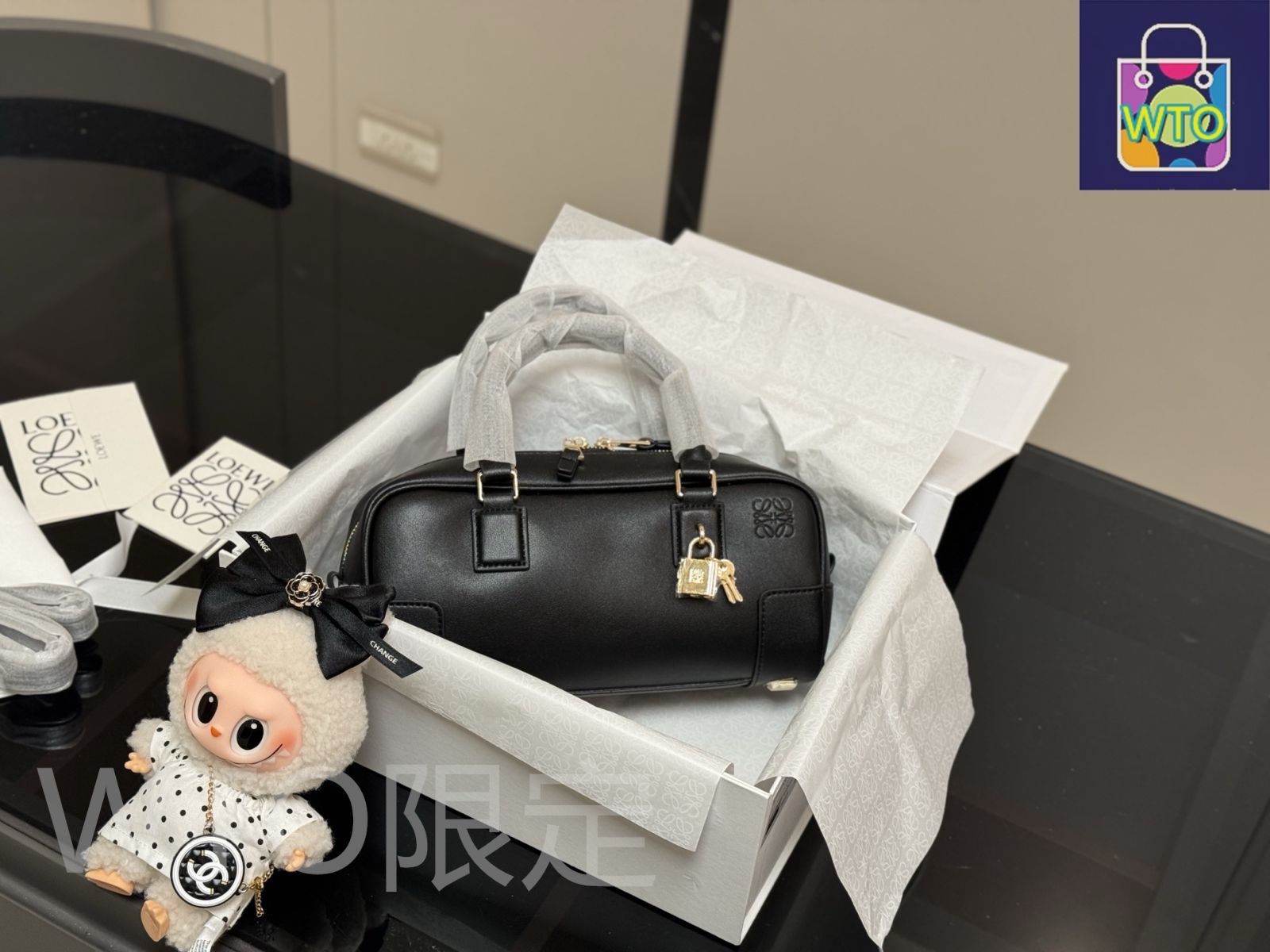 ロエベ　グローブ　1月10日まで出品 7e7e8a1c2d066ebceda931c87b7aa6
