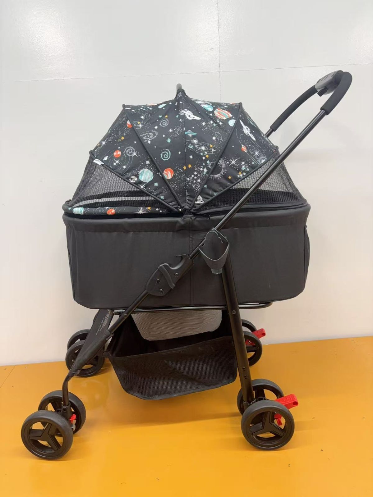 ?1点しかございません❗BNDC PET STROLLER ペットカート 品番 8805C