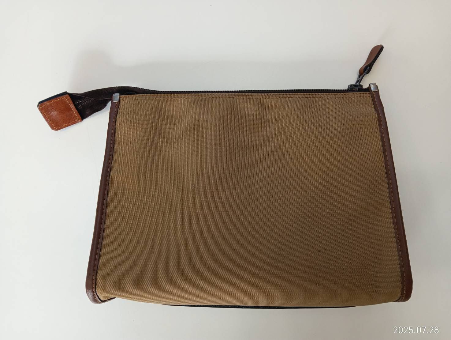 新品|lancel ランセル ポーチ クラッチバッグ　財布　小物入れ 中古品】LANCEL ランセル セカンドバッグ クラッチバッグ ポーチ
