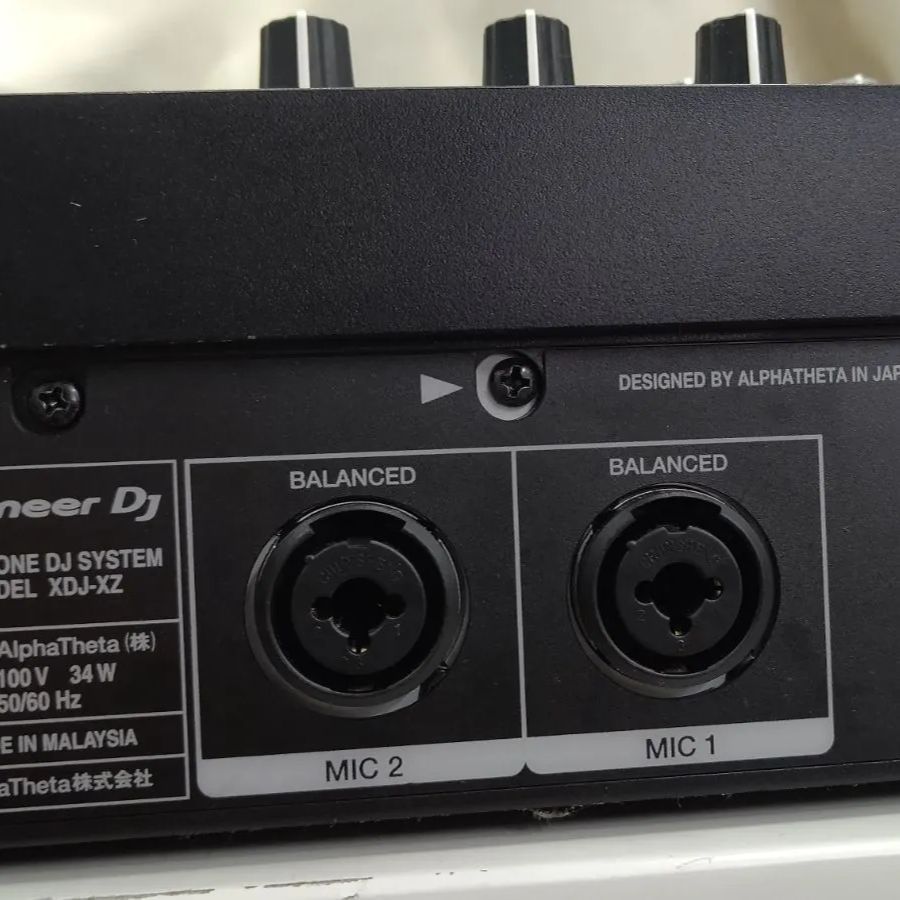 Pioneer DJ