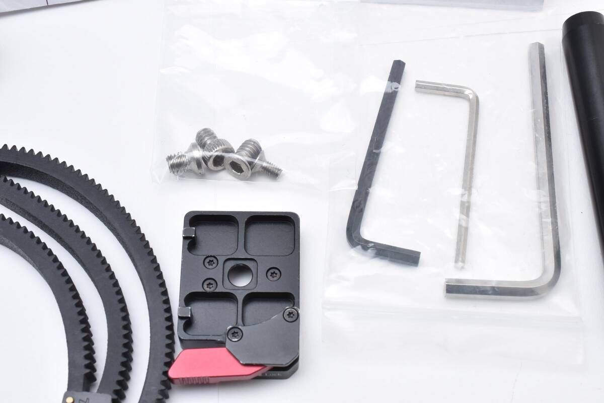 Tilta Nucleus-Nano Wireless Lens Control System WLC-T04 YM4461 60 WWW_OLIVIERBERNSTEIN_COM