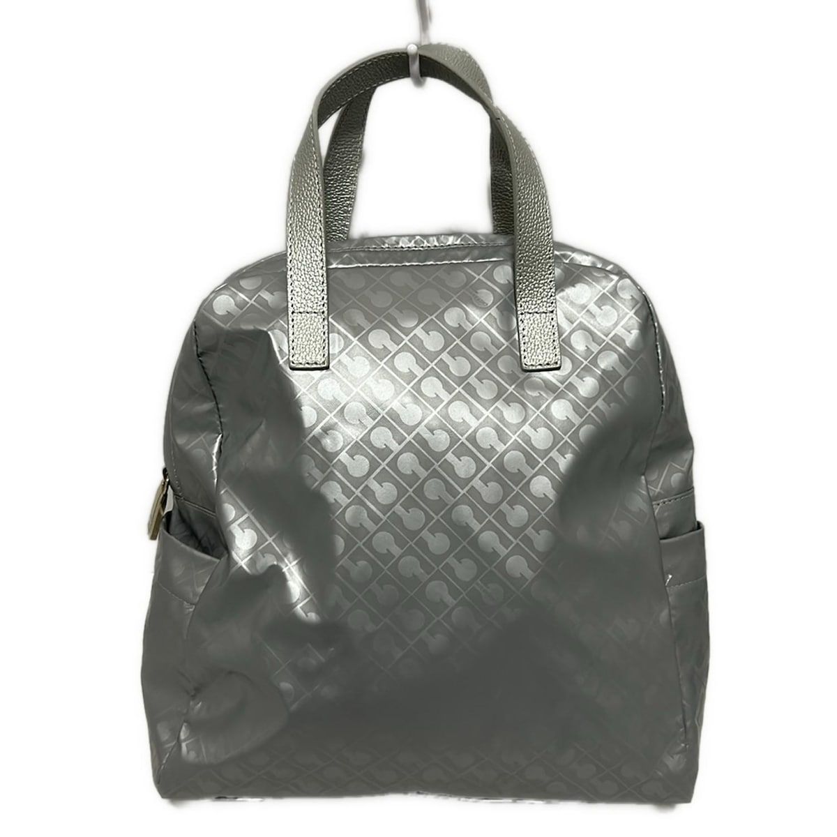 ゲラルディーニ GHERARDINI リュック バックパック シルバー 保存袋付 GHERARDINI(ゲラルディーニ) リュックサック美品 - シルバー