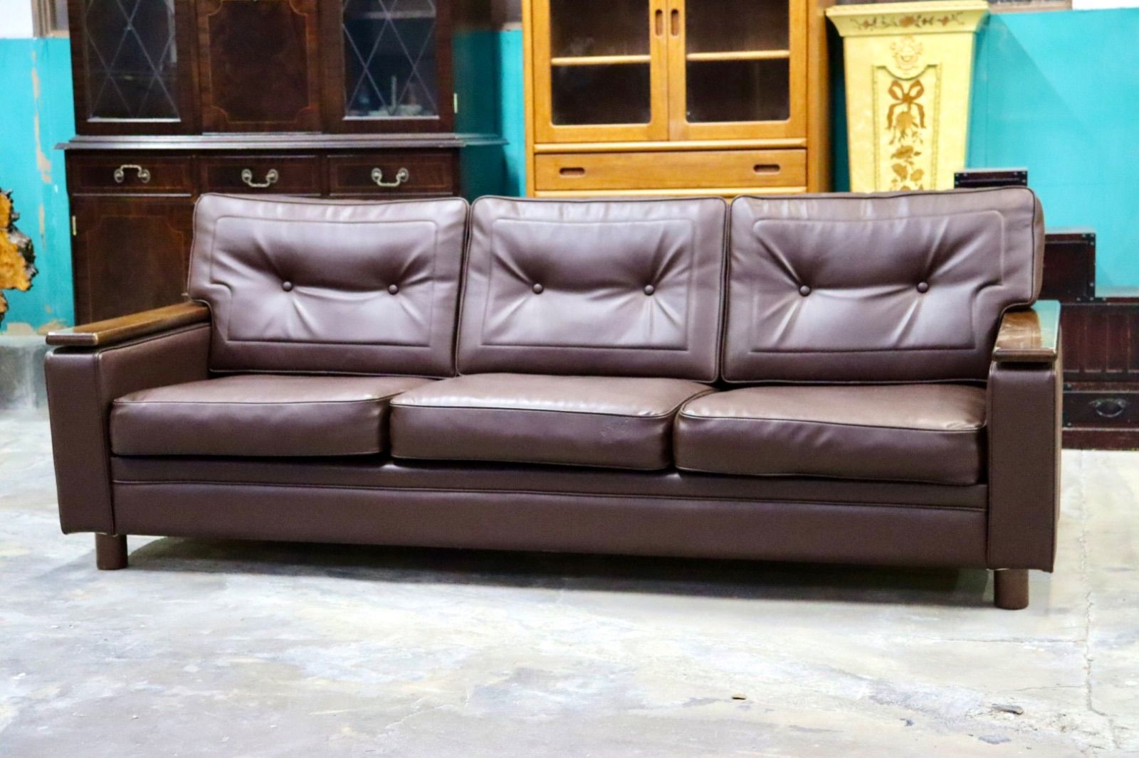 カリモク　WU4503　3Pソファ　3人掛けソファ　布張り　展示品 カリモク 3人掛け コンパクトソファ WU4503 幅188cm 木肘 ピュアオーク