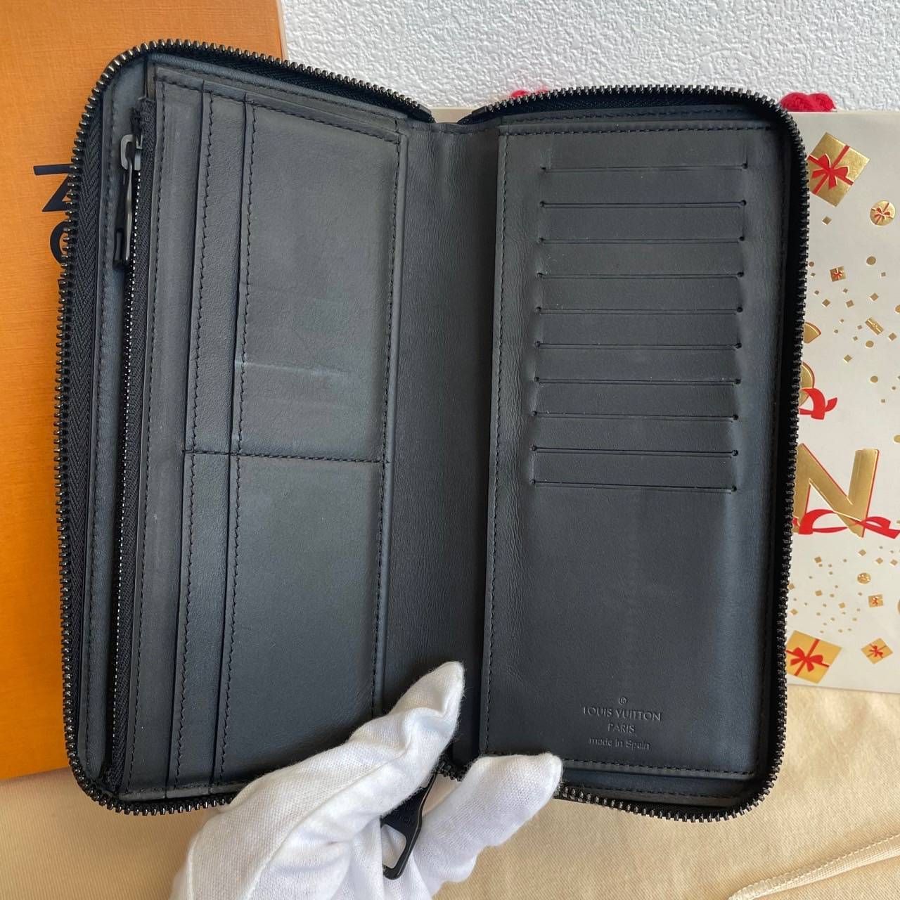 ルイ 極美品 現行型 ヴィトン トリヨン ヴェルティカル ジッピー