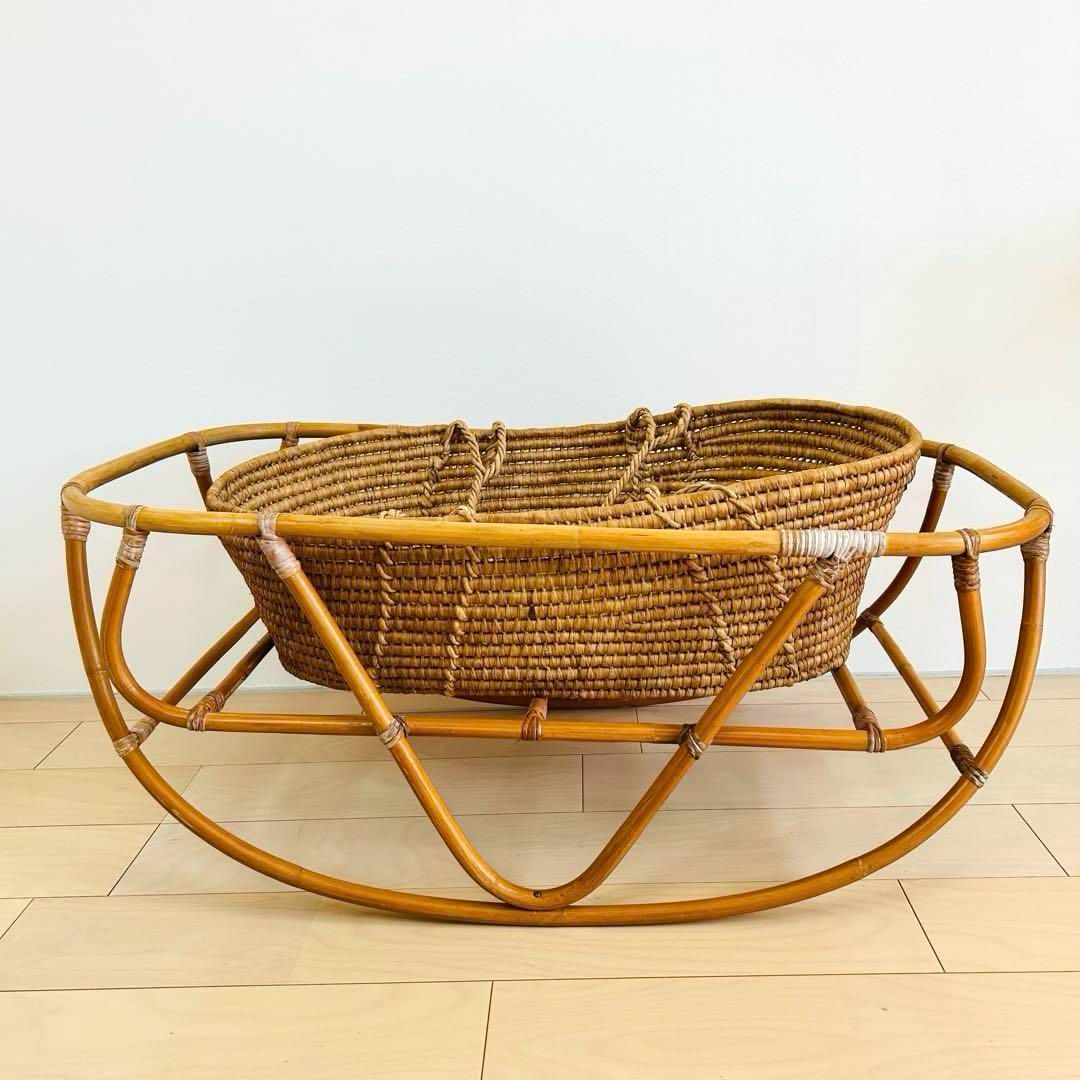 アンティーク♡ラタンのベビークーハン フランス 希少