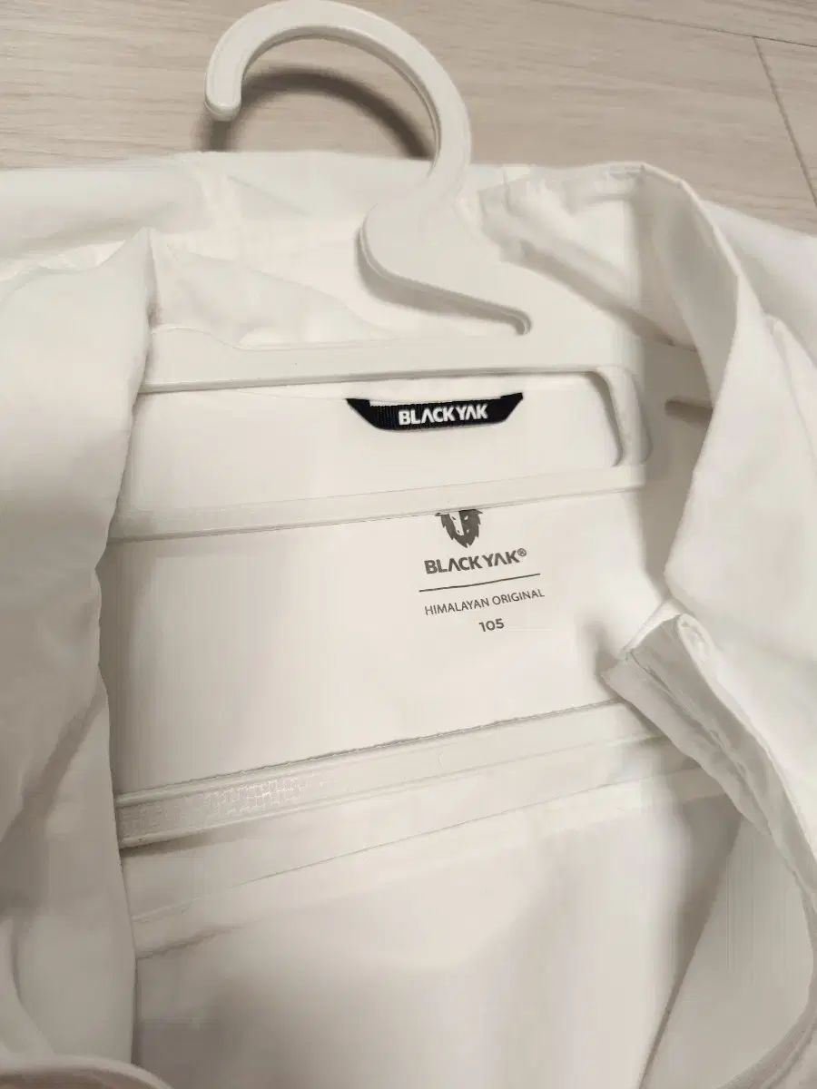 BLACK YAK ブラックヤク ウィンドブレーカー