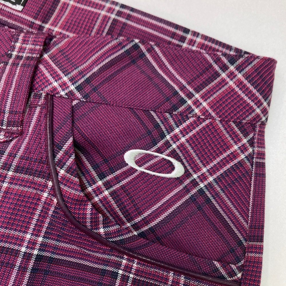 サイズ：32 OAKLEY オークリー 429296JP ストレッチパンツ スカル刺繍