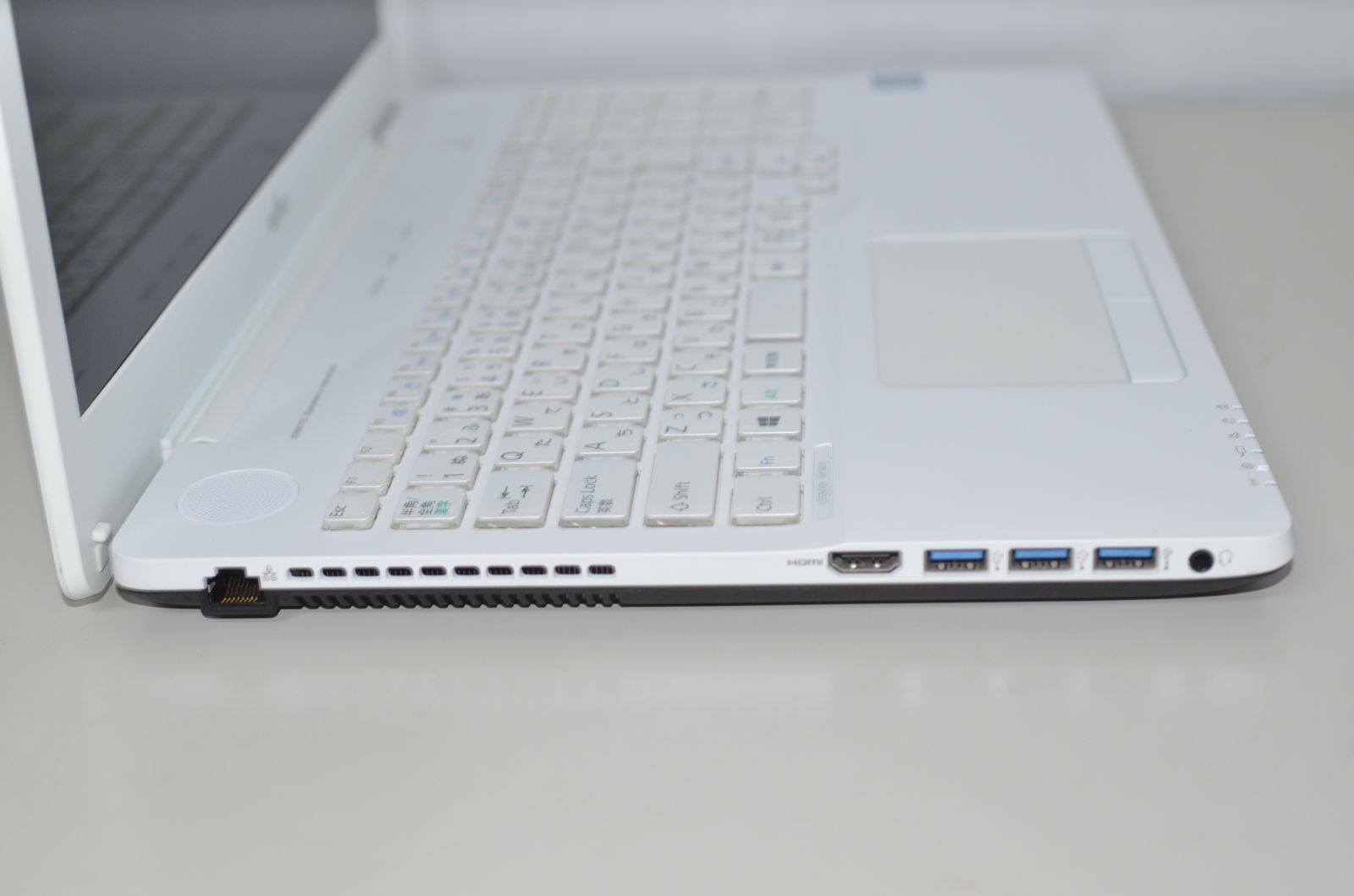 中古ノートパソコン 富士通 AH50/X Windows11+office 新品爆速SSD256GB