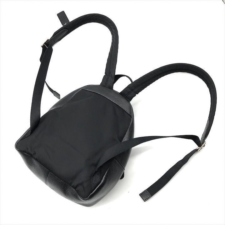 美品 COACH コーチ ロゴ金具 レザー リュック ブラック k1962 - メルカリ 