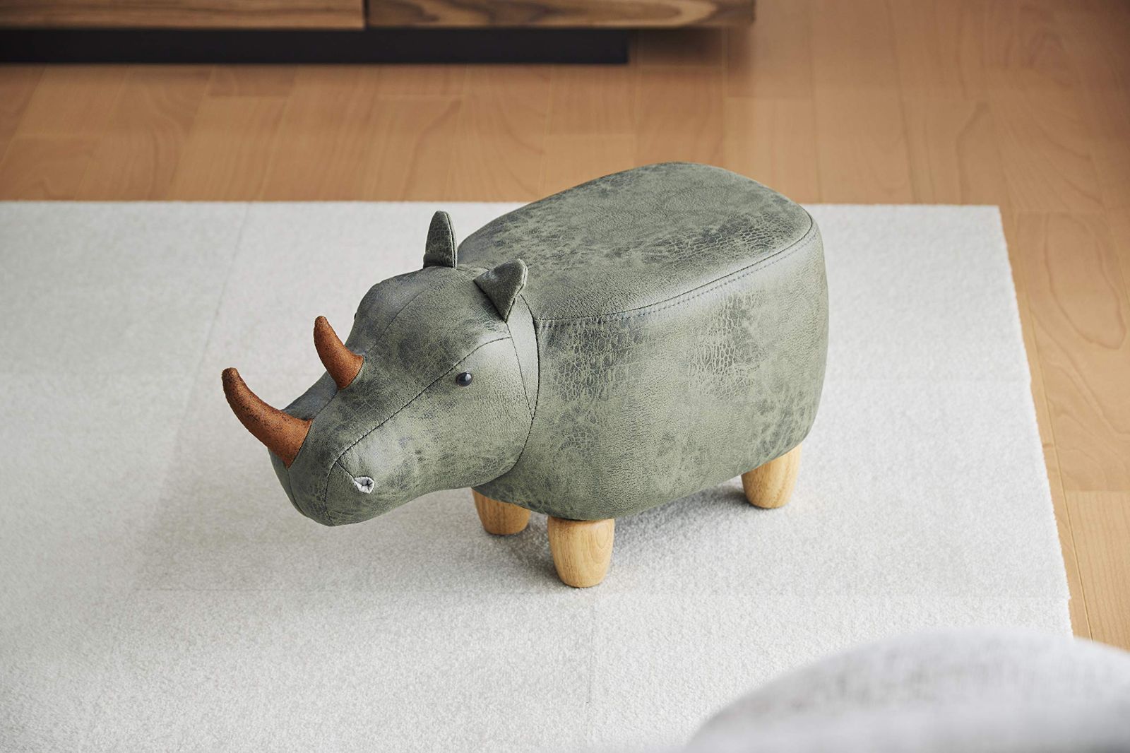 ミッキーマウス 90周年記念 大判ブランケット 様々な年代の