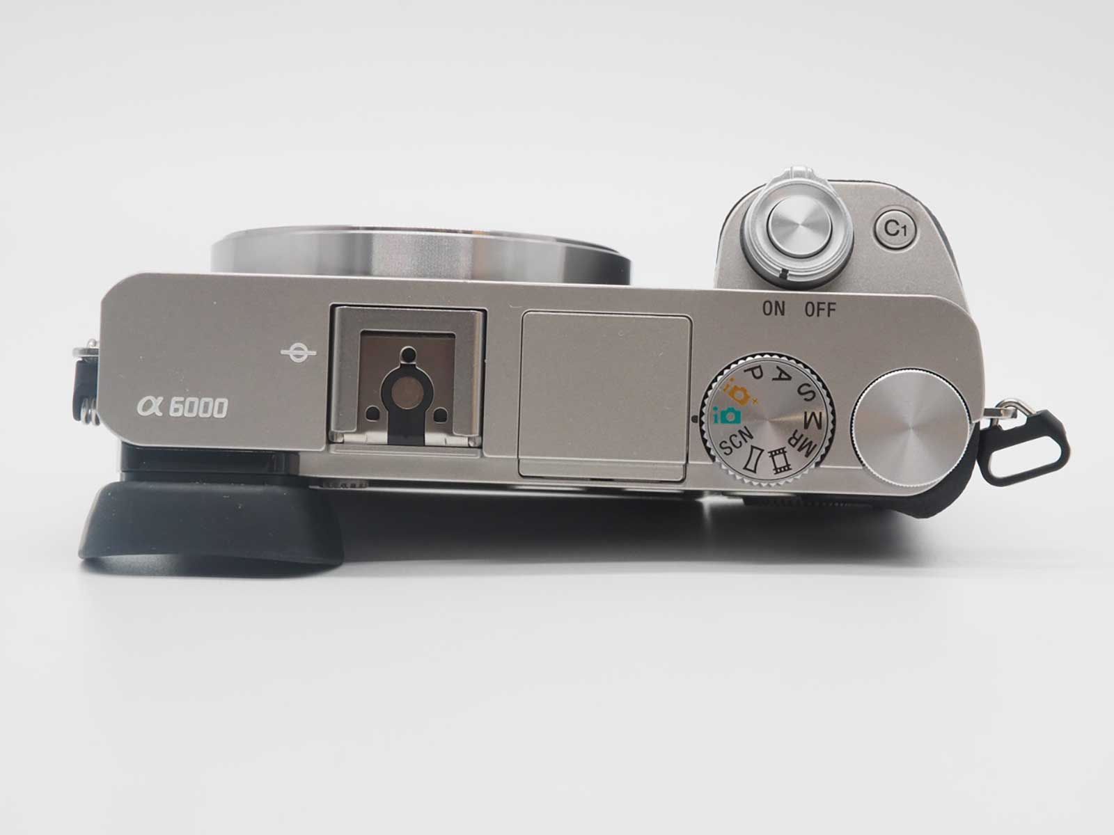  ソニー Sony a 6000 ILCE 24 3 MP Silver Body 3451 Shots 元箱 Z 5581 ミラーレス一眼 デジタルカメラ