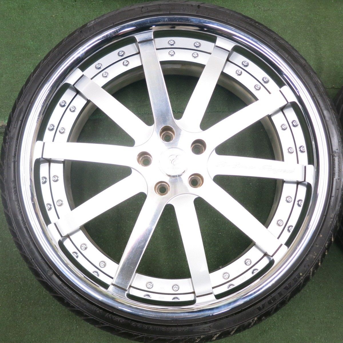 中古】265/35R22 PCD114.3 127 9.5J 5H クロームメッキ - メルカリ｜22 