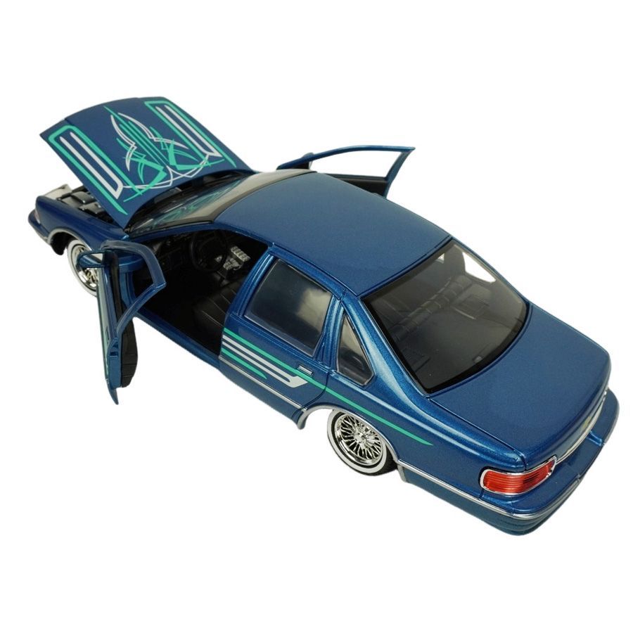 箱入り ミニカー