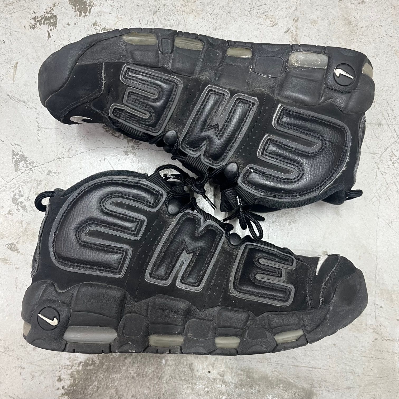 Supreme Nike Air More Uptempo black 902290-001 コラボ アップテンポ スニーカー ナイキ シュプリーム  27cm 70891A1 - メルカリ